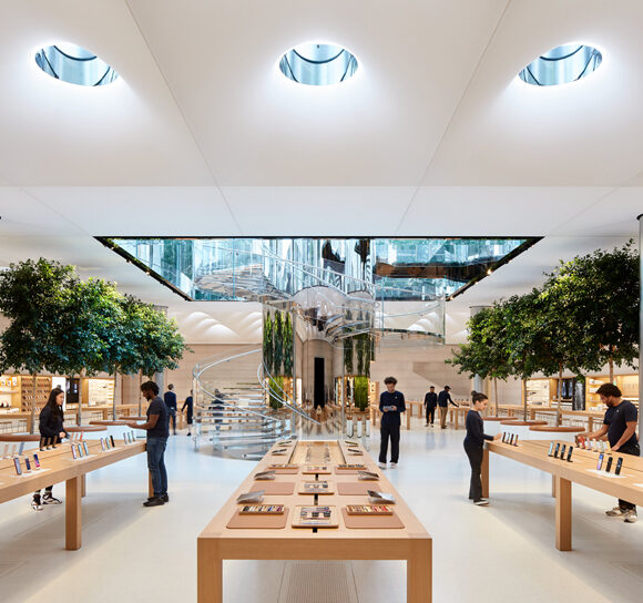 Apple-Store-fifth-avenue-new-york-redesign-interior-091919_big.jpg.large